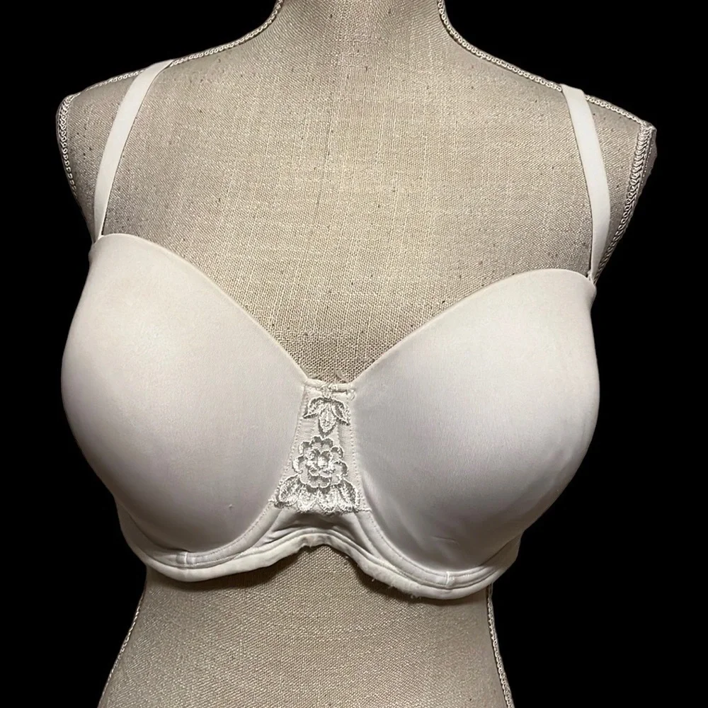 Vanity Fair strapless underwire bra,(new)size 40D